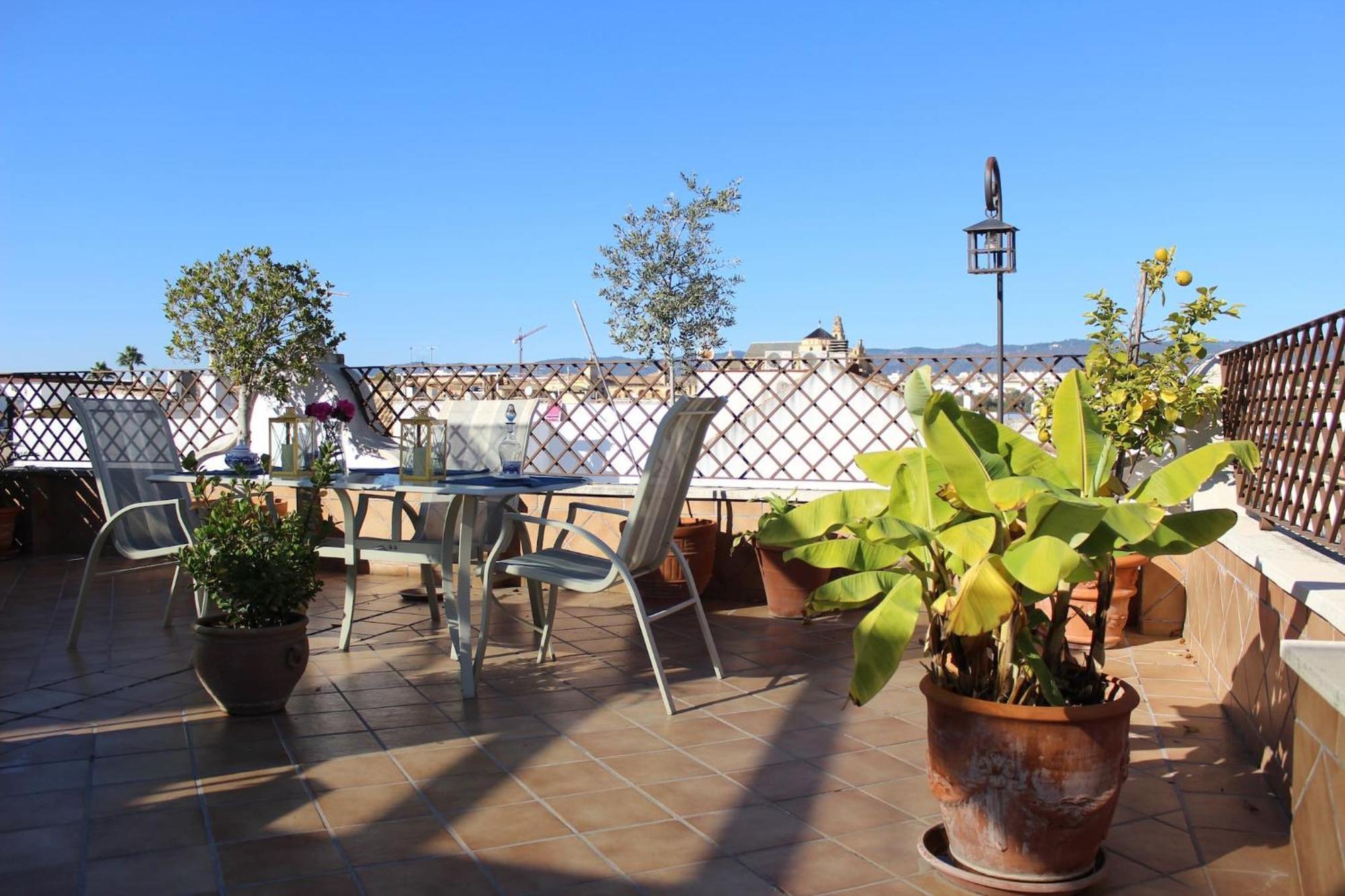 La Casa Del Rio Apartment Cordoba Luaran gambar